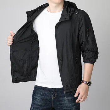 Летние мужские кожаные пальто Легкая Уличная Солнцезащитная УФ-защита Повседневная Тонкая куртка с капюшоном Солнцезащитная одежда