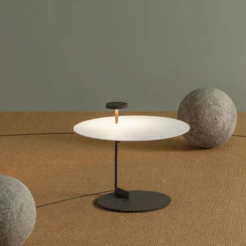 Креативный скандинавский минимализм, светодиодный чайный столик, диван, торшер, прикроватная тумбочка для спальни, Гостиная, Домашний декор, Постоянный светильник